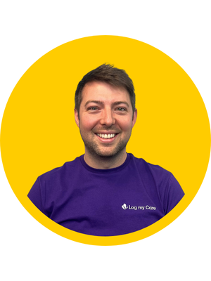 Rich-yellow-circle-headshot